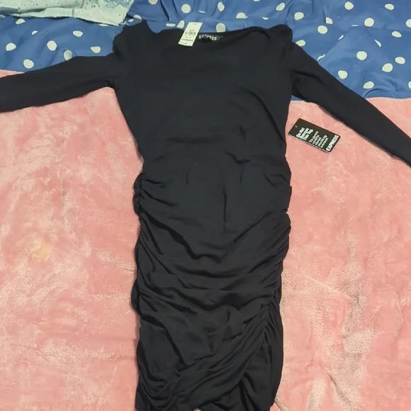 Express Black Ruched Long Sleeve Dress - Picture 7 of 11